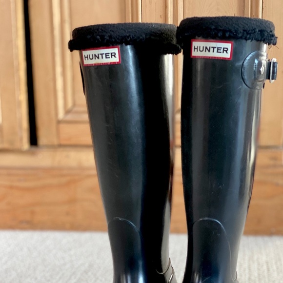 Hunter glossy black rain boots with fleece lining - Picture 2 of 5